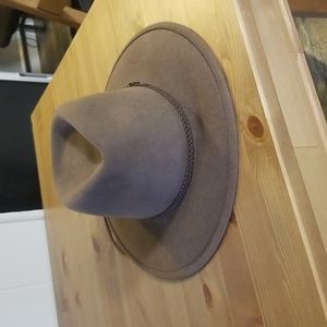 Akubra Traveller Hat
